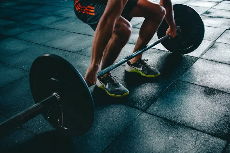 Group of participants in a Drainyoung class session